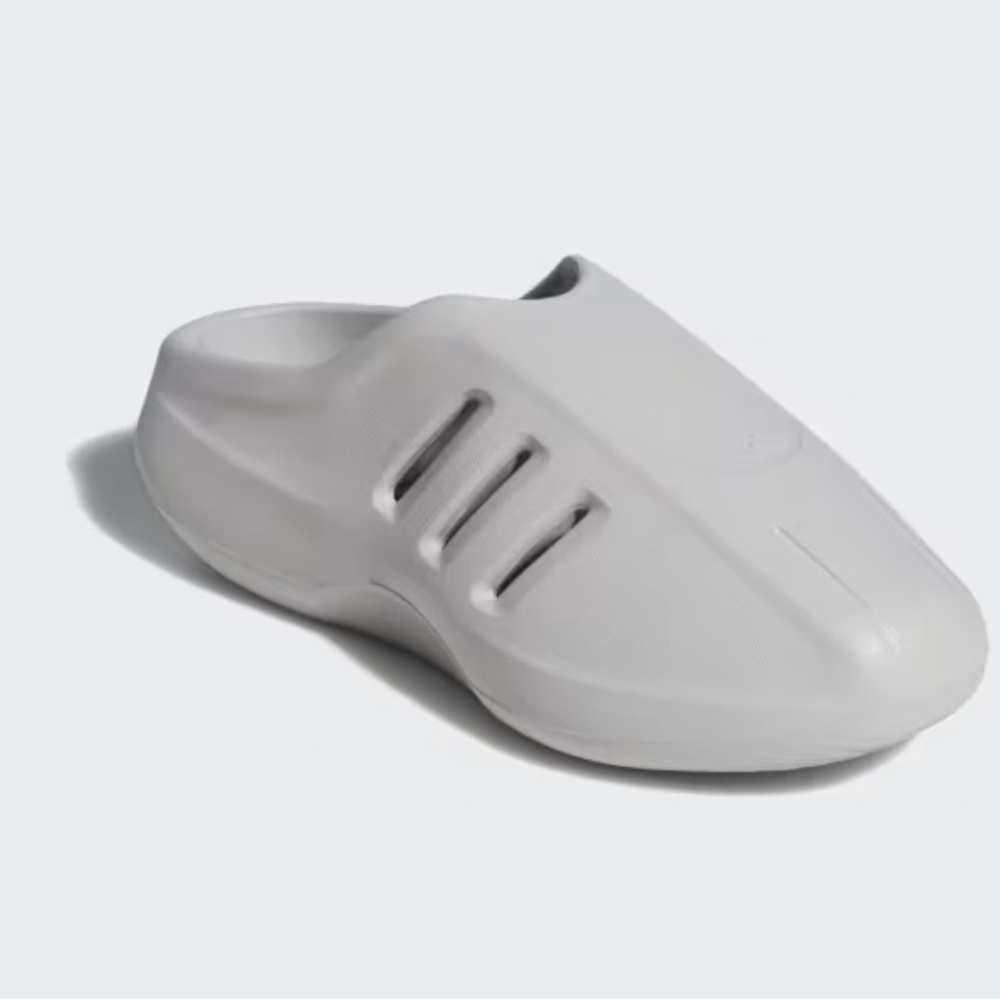 Adifom IIIfinity Mules

Size 9 Men 
Size 10 Women